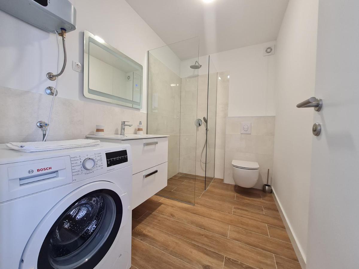 Apartmani Adria Нін Екстер'єр фото