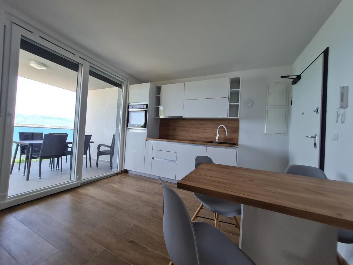 Apartmani Adria Нін Екстер'єр фото