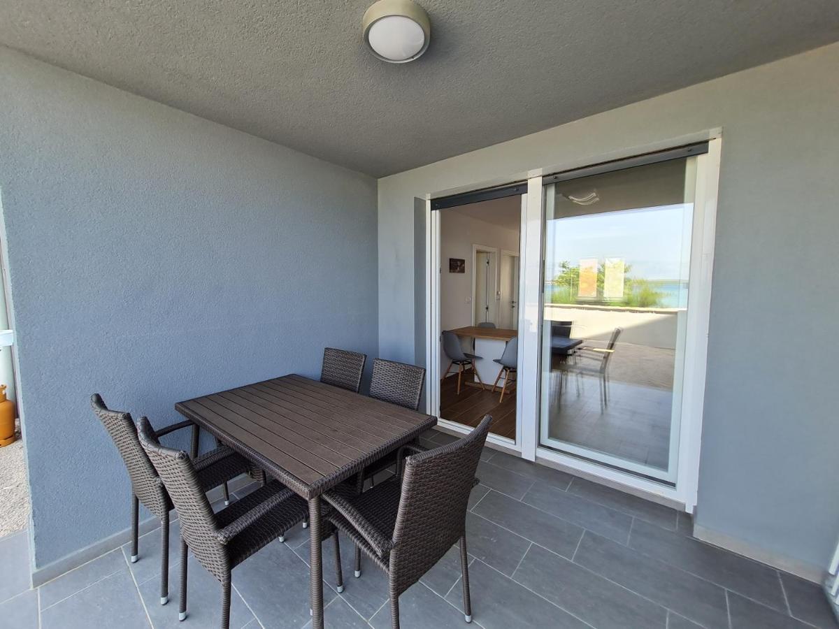 Apartmani Adria Нін Екстер'єр фото