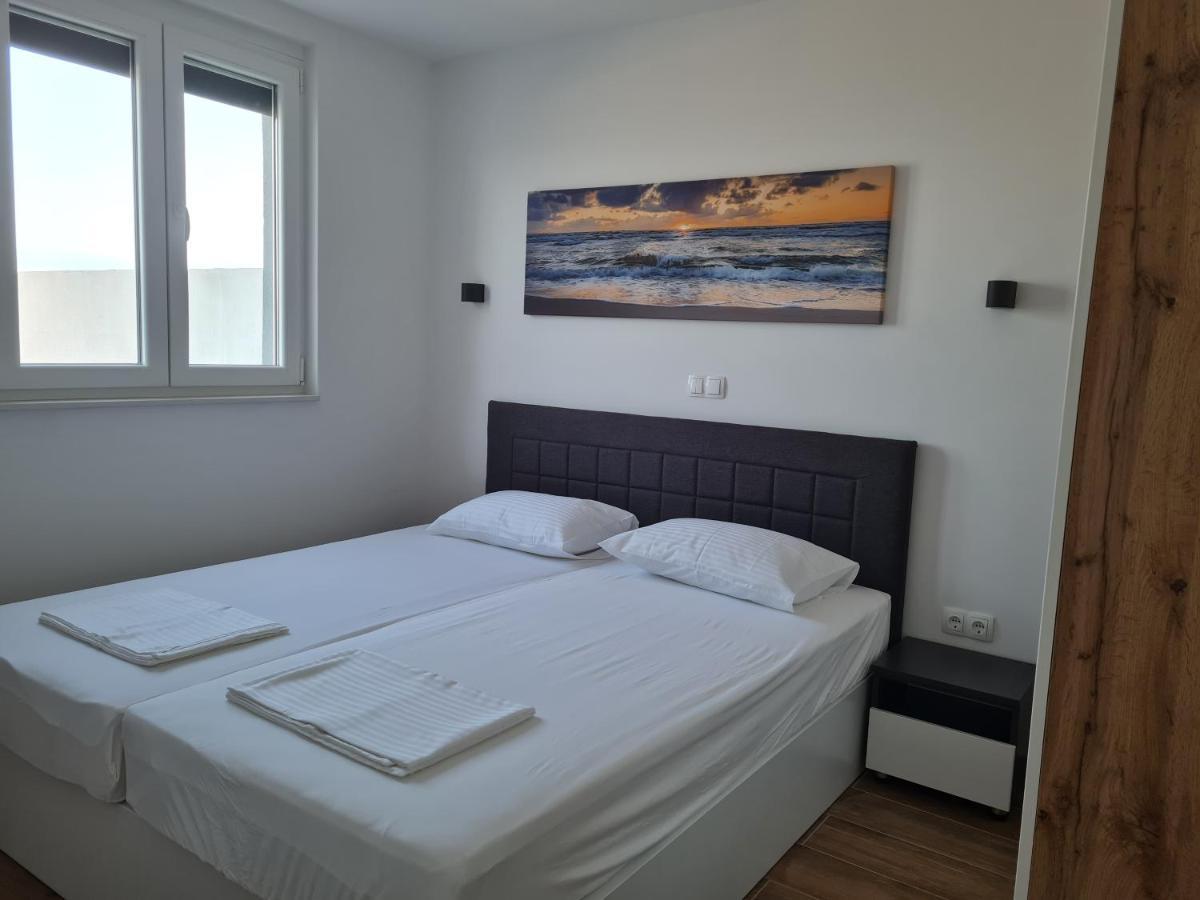 Apartmani Adria Нін Екстер'єр фото