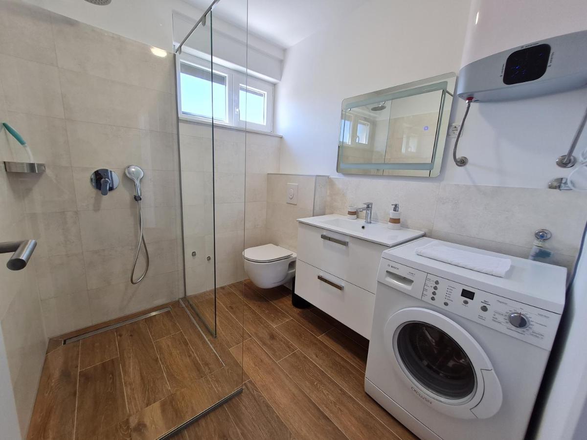 Apartmani Adria Нін Екстер'єр фото